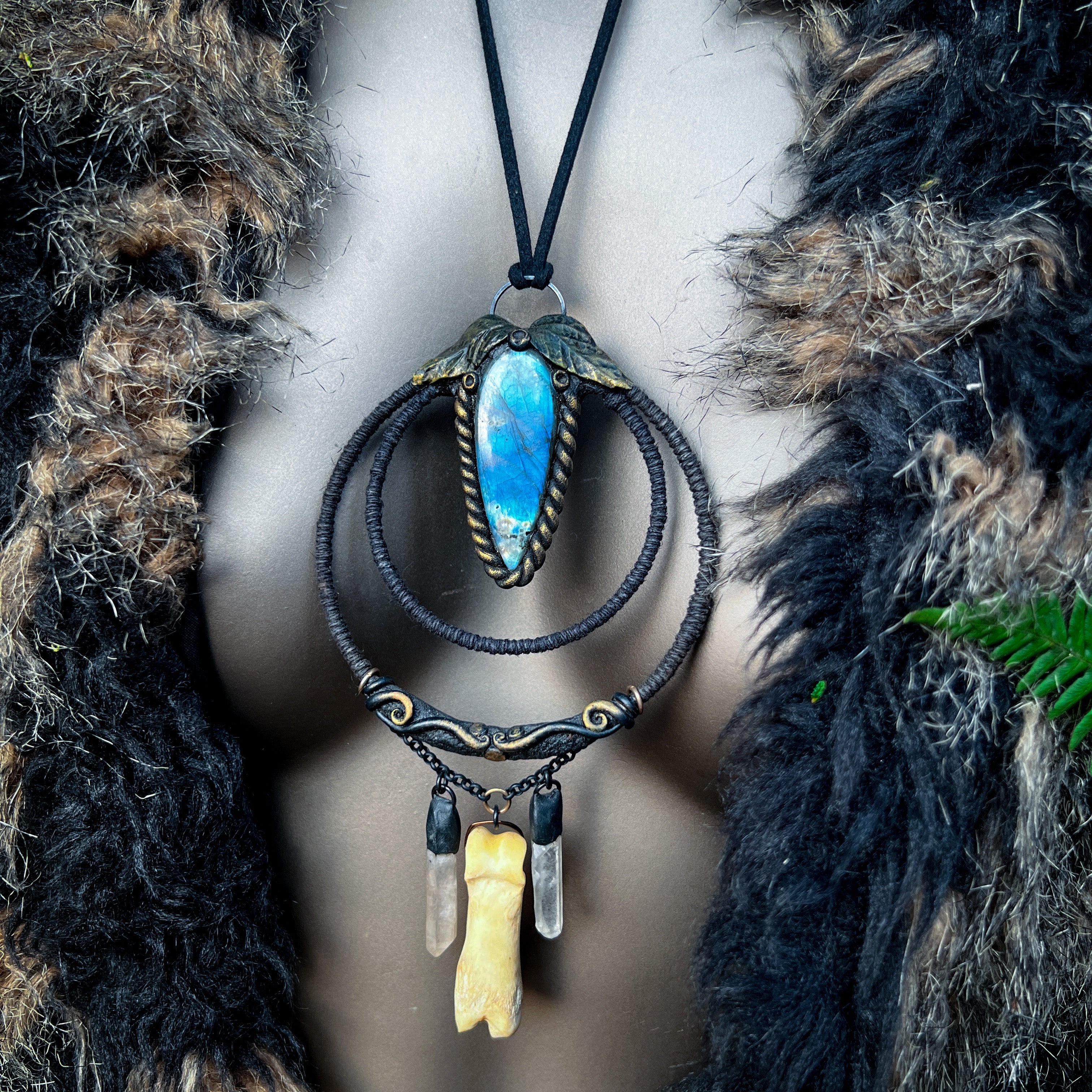 Deer Bone Protection Circle Necklace